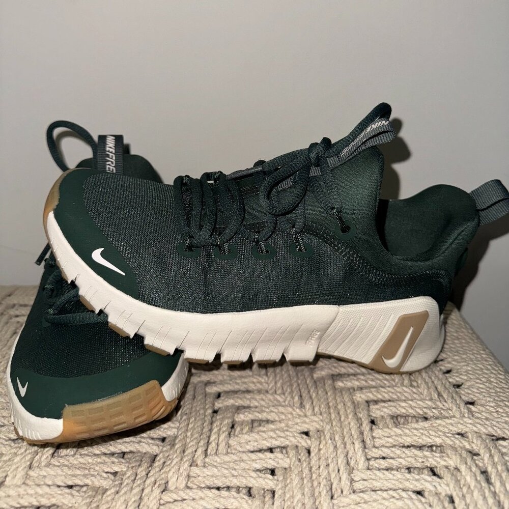 Nike Free Metacon 6 Vintage Green (Womens 5.5)